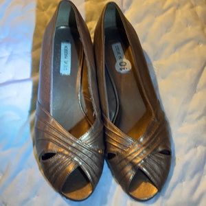 Bronze size 10 Steve Madden